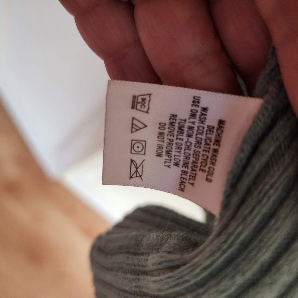 ALL AMERICAN COMFORT Sage long sleeve Knit sweater dress. - Picture 7 of 7